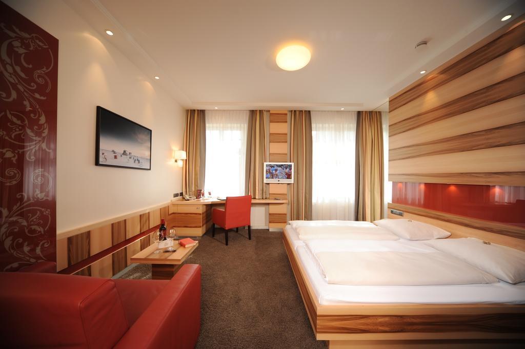 Hotel Torbraeu 4*